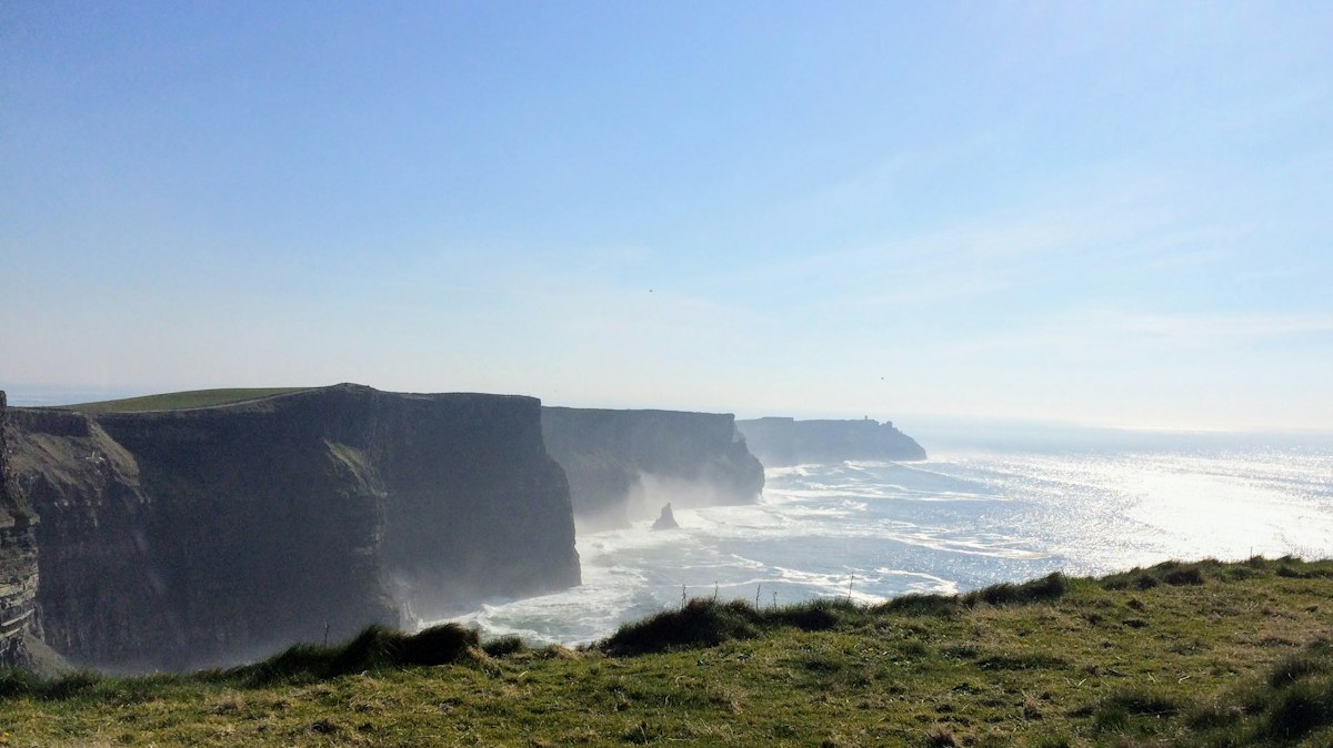 Irish cliffs — The Banshees of Inisherin review